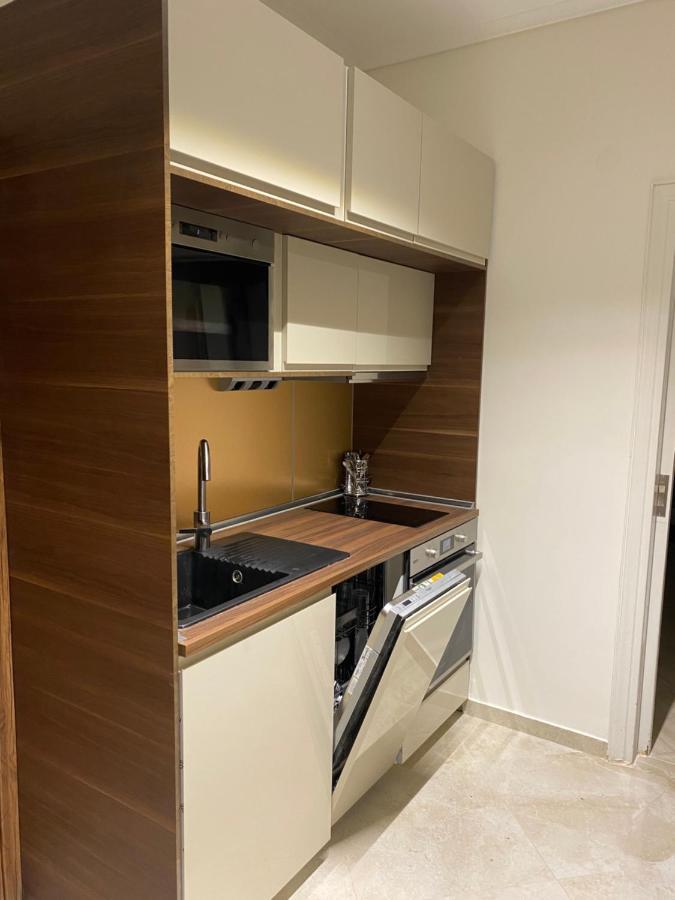 Ag.Sofias Pedestrian Area Luxury Ap. & Big Balcony Apartment Tesalonika Bagian luar foto