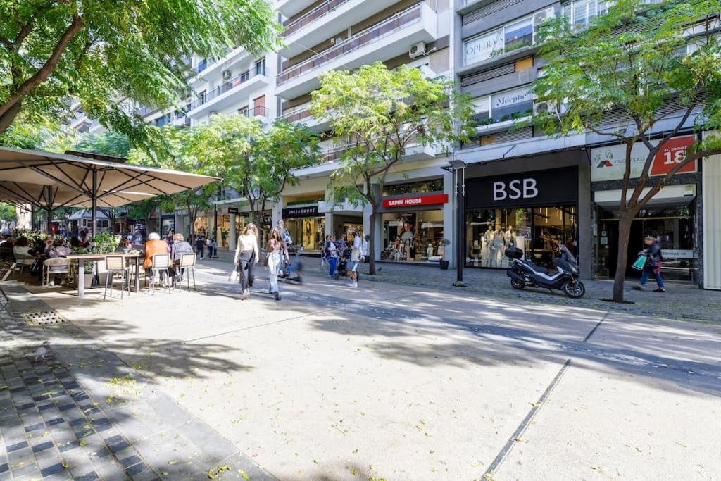 Ag.Sofias Pedestrian Area Luxury Ap. & Big Balcony Apartment Tesalonika Bagian luar foto